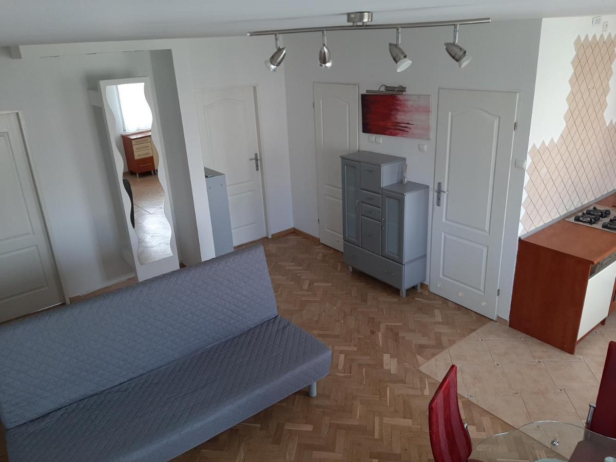 Apartament Bella Boleslawiec  Buitenkant foto