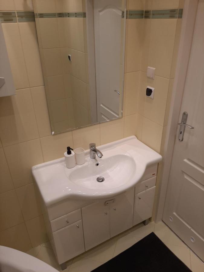 Apartament Bella Boleslawiec  Buitenkant foto